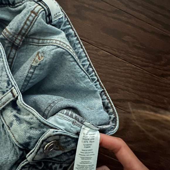 ASOS Acid Wash High Waist Mom Jeans Size 28 - Picture 9 of 9